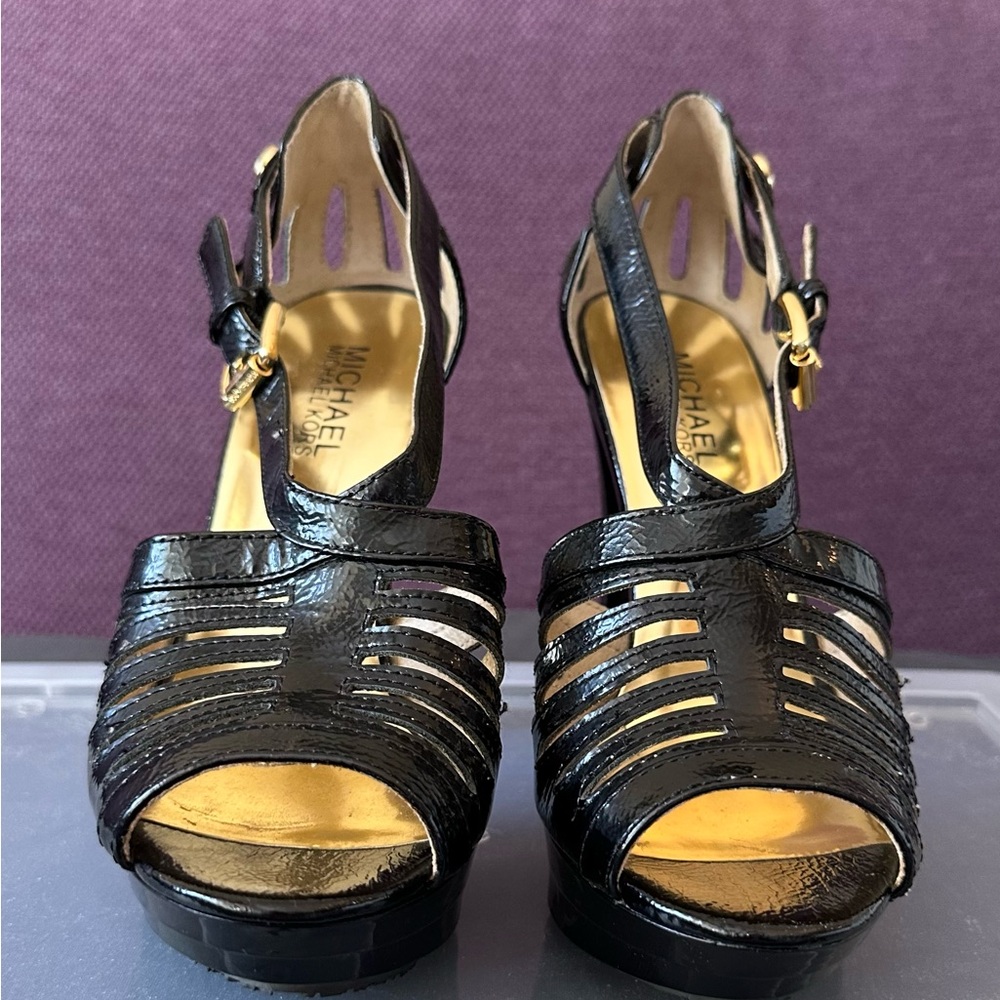 Michael MK Joslin Platform black